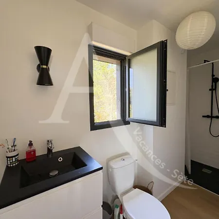 En Bois Moderne, Comfort Pour 6 Personnes Proche Des Plages * Sete